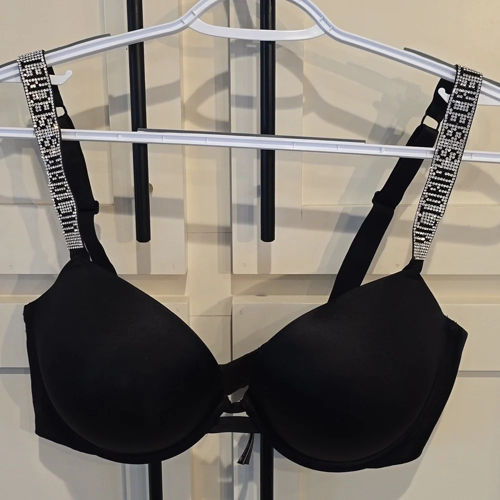 Victoria's Secret Underwire Very Sexy Push-Up Bra with Embellished Straps - Picture 6 of 11